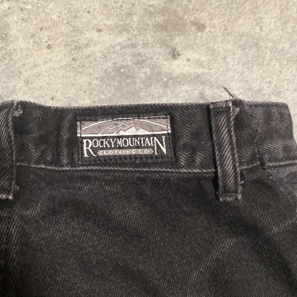 Rocky Mountain Jeans - Picture 6 of 6